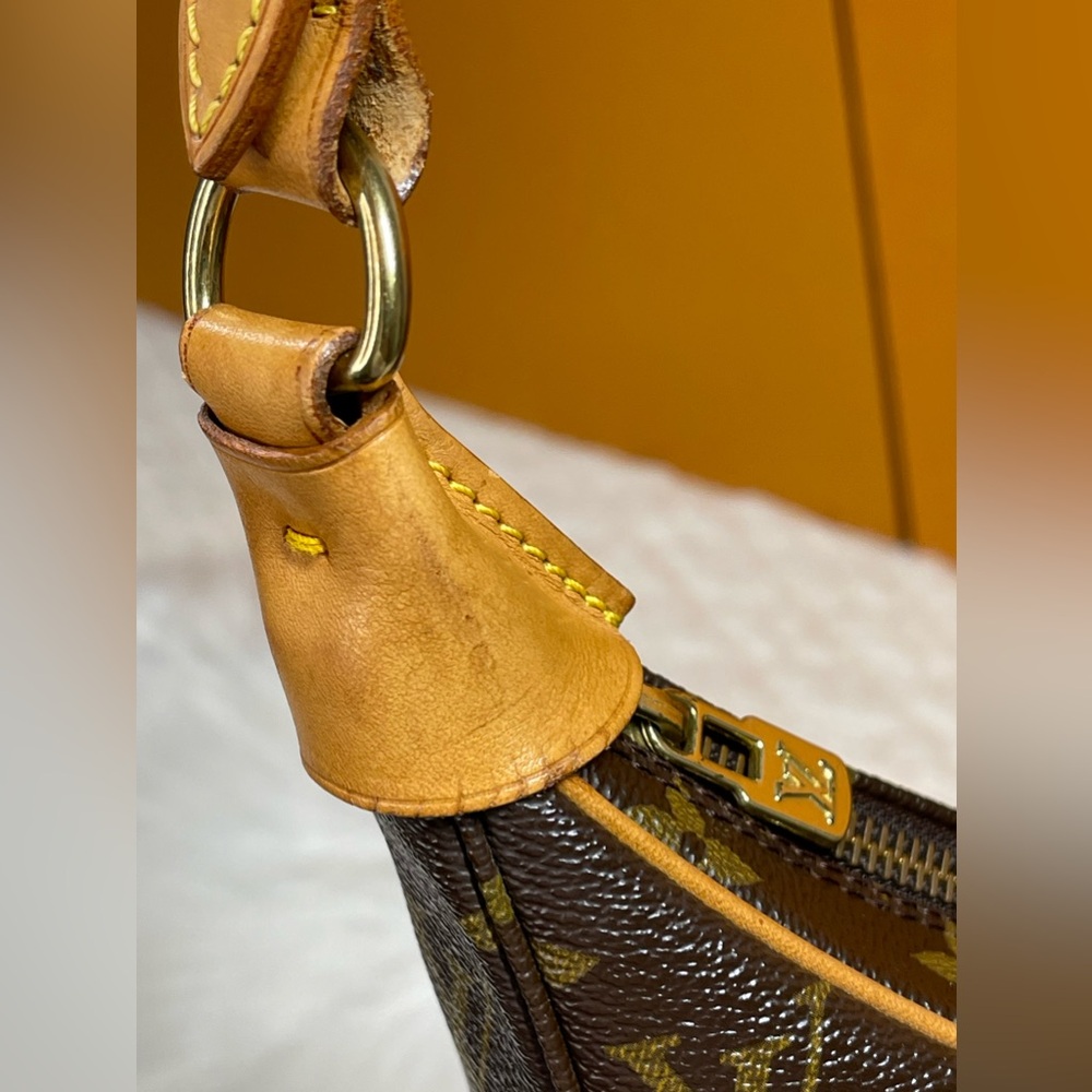 🌸MONOGRAM BOULOGNE 35 SHOULDER BAG - Picture 10 of 16